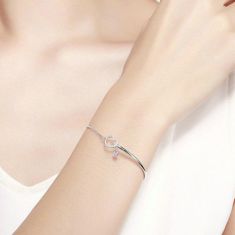 Heart Charm Bracelet in Sterling Silver